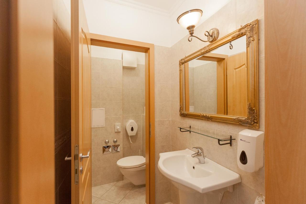 Gde Hollo Apartments Budapest Esterno foto