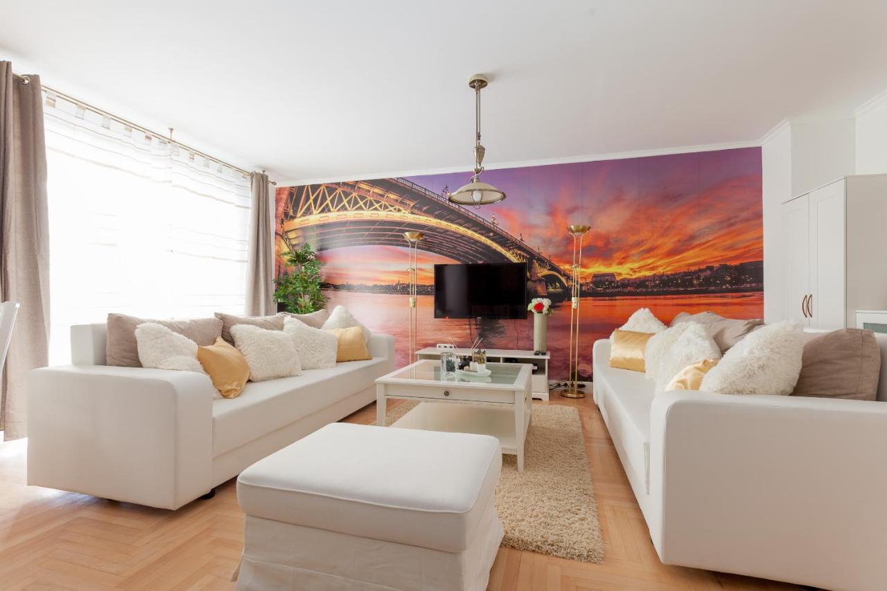 Gde Hollo Apartments Budapest Esterno foto
